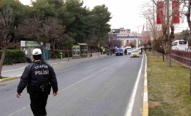 Mardin'de şüpheli paket ihbarı ekipleri harekete geçirdi