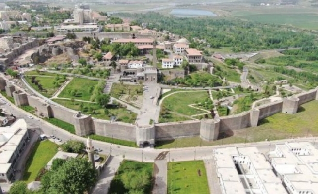 Diyarbakır'a özel üniversite kuruluyor